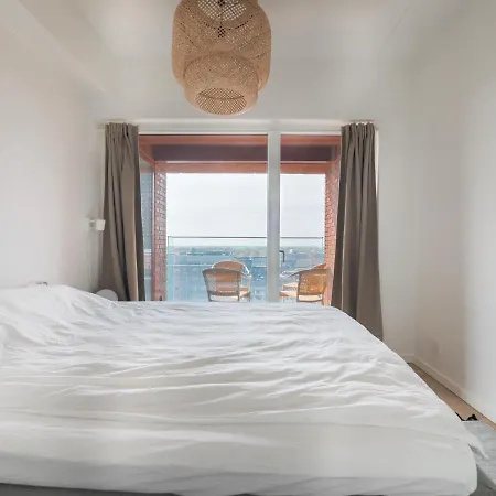 New Danish Design Flat - 10 Minutes To Centre