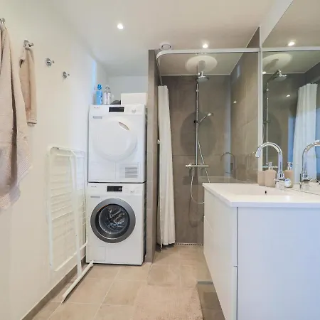 New Danish Design Flat - 10 Minutes To Centre Daire Kopenhag