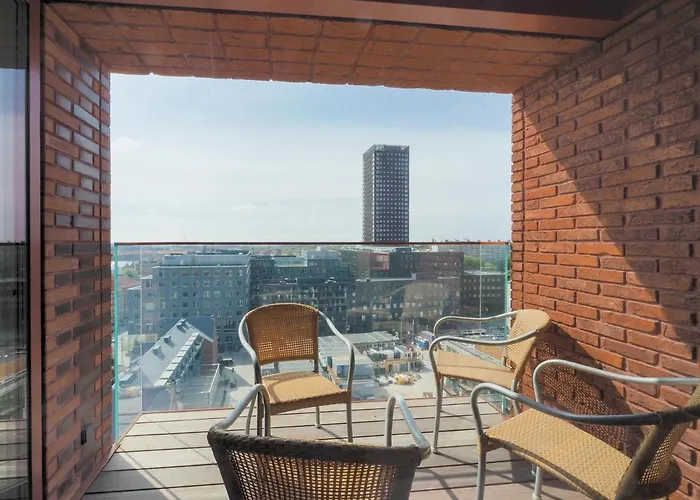 New Danish Design Flat - 10 Minutes To Centre